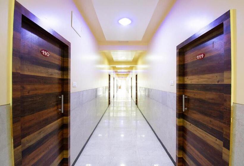 فندق Oyo 44187  Hari Vitthala Palace