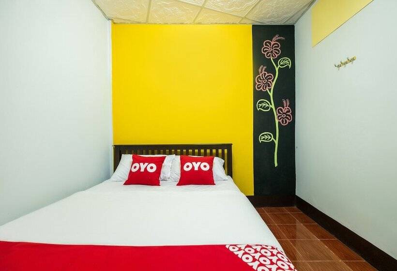 هتل Oyo 608 Maleena Home