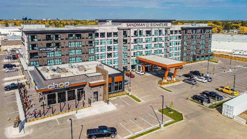 هتل Sandman Signature Saskatoon South