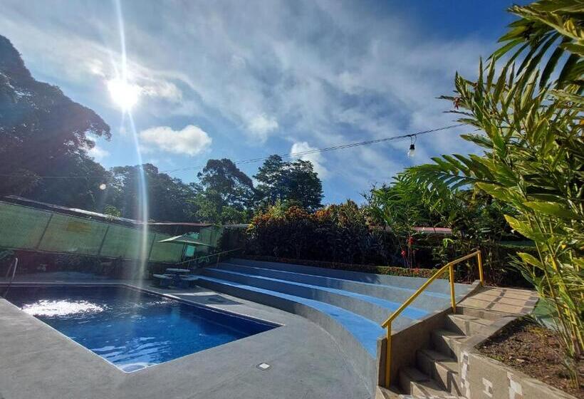 مبيت وإفطار Restaurante Y Cabinas Sudy