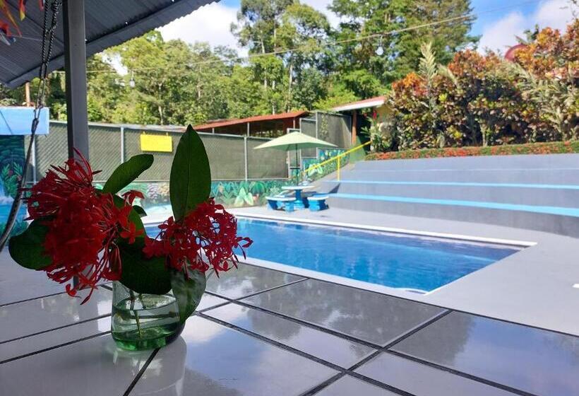 مبيت وإفطار Restaurante Y Cabinas Sudy