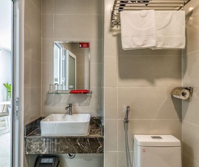 Cherry Hotel And Apartment