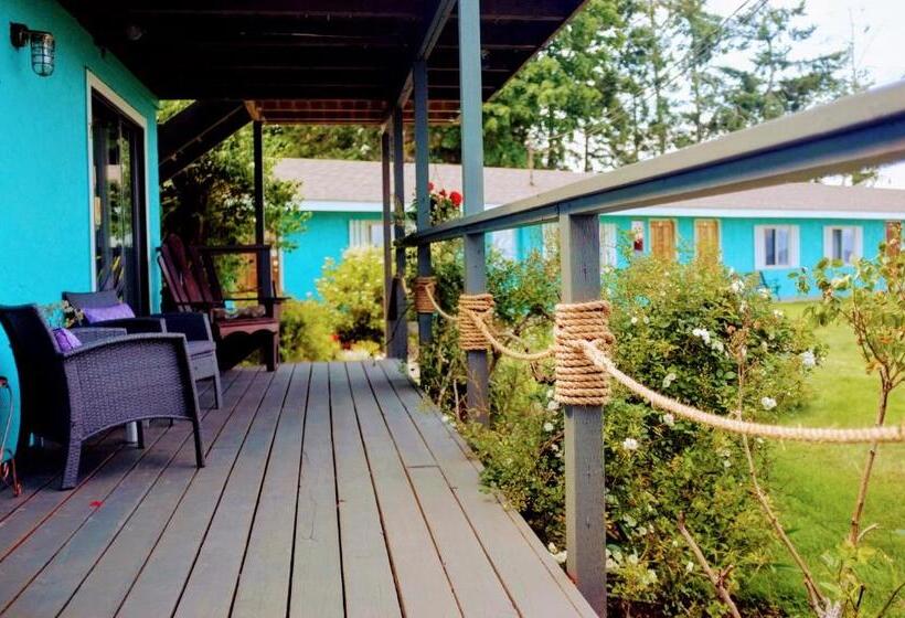 Lighthouse Motel