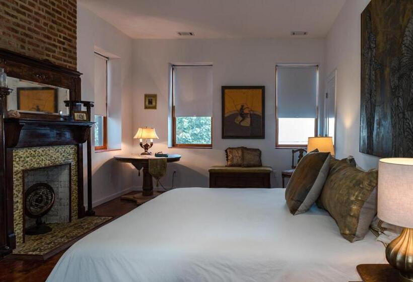 بنسيون Casa Hudson