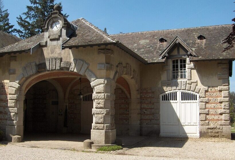 膳宿费 Château De Joyeux  Gîtes