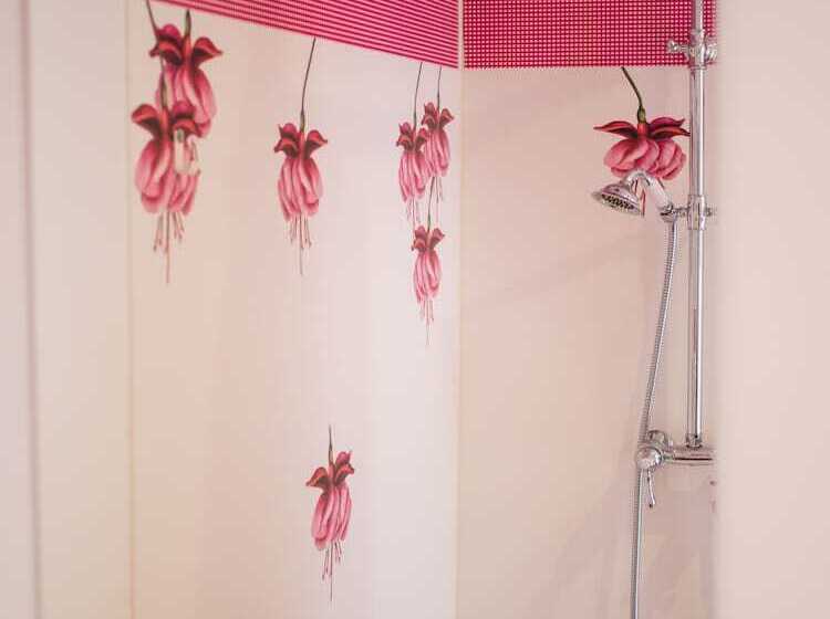 펜션 Yourtissimo   La Maison Rouge