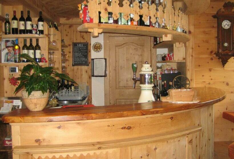 هتل Albergo Centrale