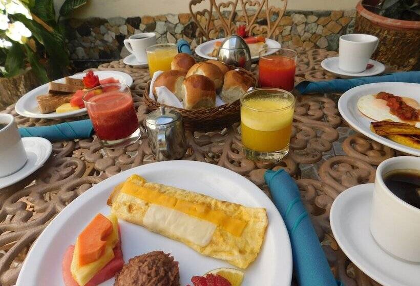 هتل San Jose Hostal