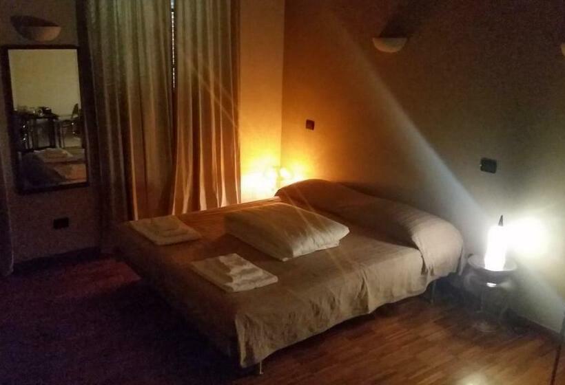 بنسيون B&b La Bergamina 26