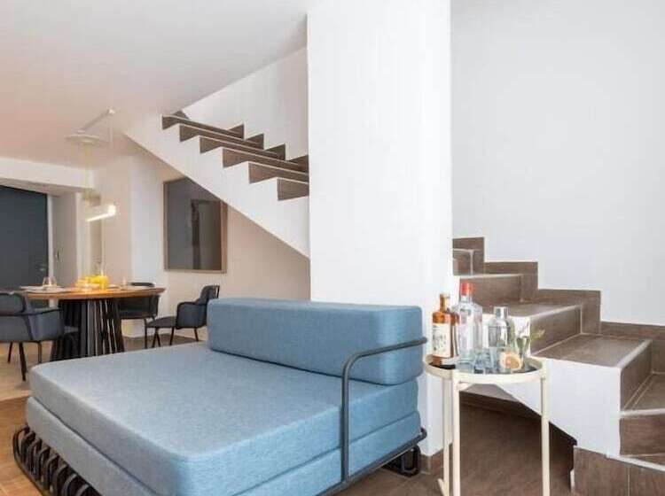 Stay Suites