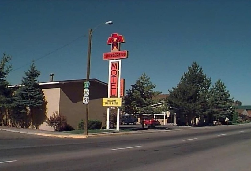 Thunderbird Motel