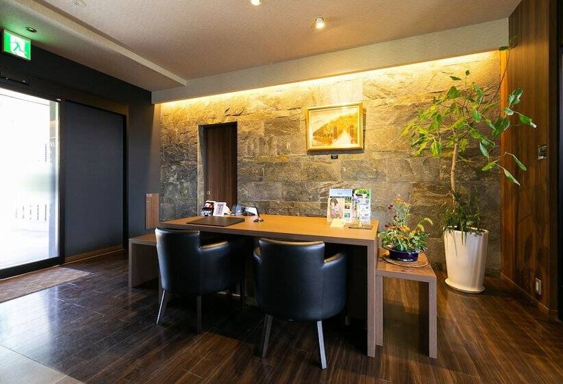 בית מלון כפרי Shirokane No Mori