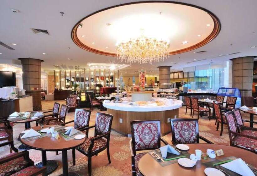 Fuzhou Meilun Hotel