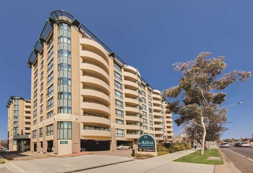 호텔 Adina Serviced Apartments Canberra James Court