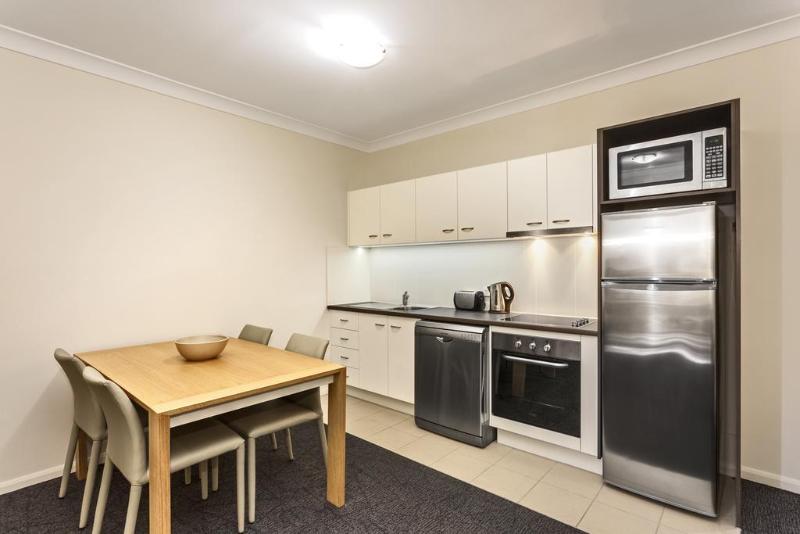 هتل Aligned Corporate Residences Townsville