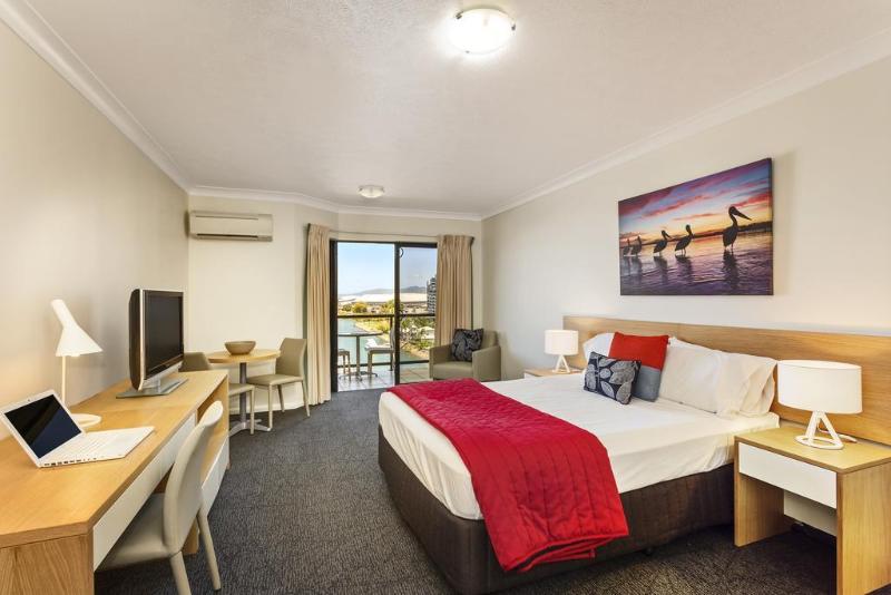 هتل Aligned Corporate Residences Townsville