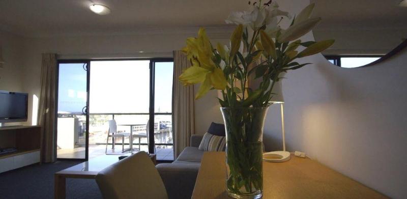 هتل Aligned Corporate Residences Townsville