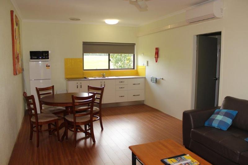 酒店 Atherton Rain Forest Motor Inn