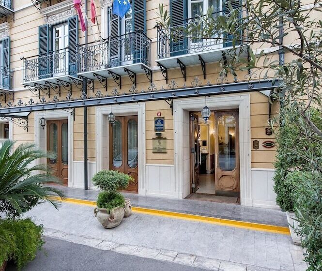 هتل Best Western Ai Cavalieri