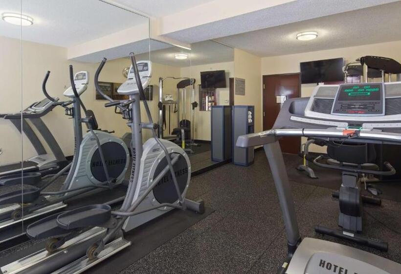 Hotel Best Western Plus Huntersville