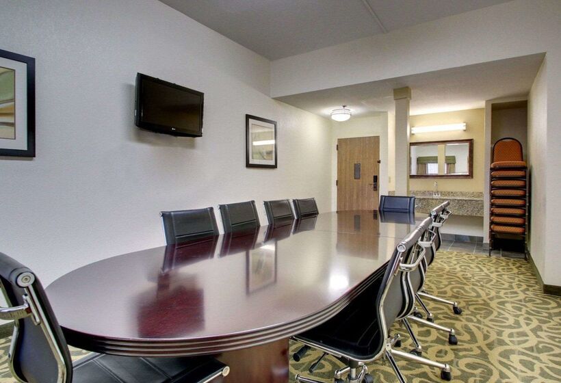هتل Comfort Inn Moss Point Pascagoula