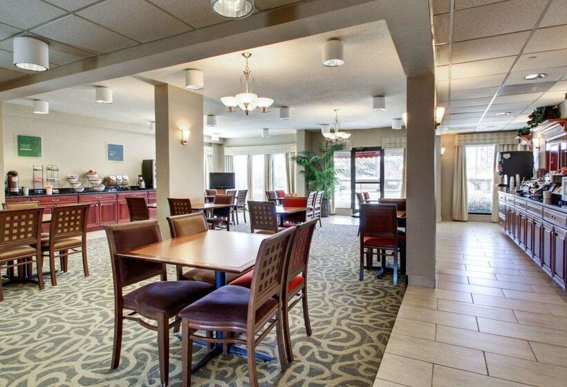 هتل Comfort Inn Moss Point Pascagoula