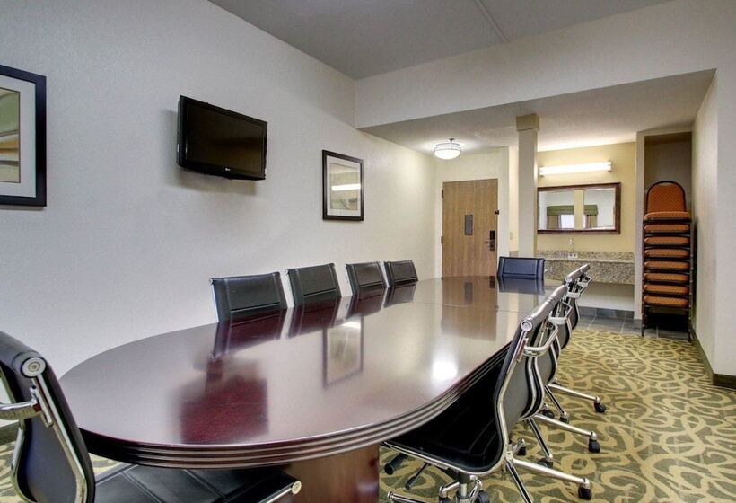 هتل Comfort Inn Moss Point Pascagoula
