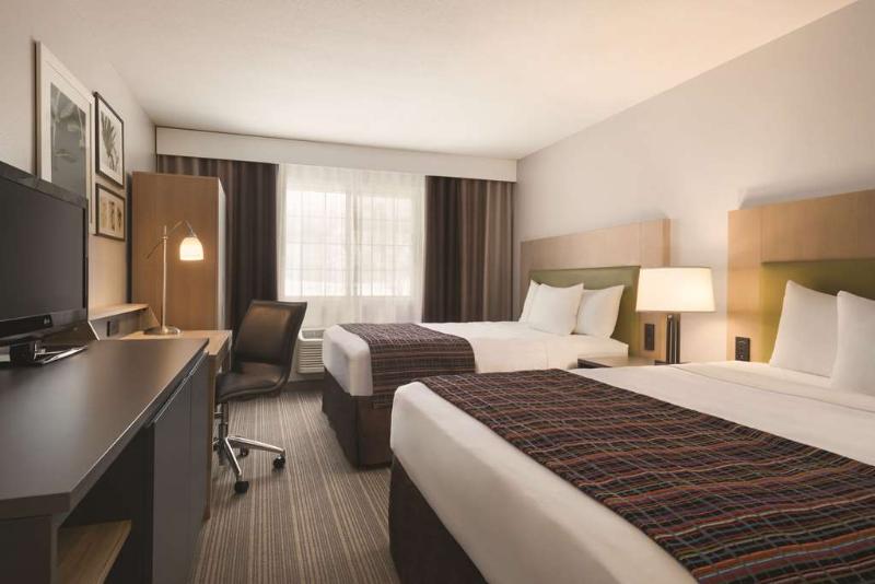 هتل Country Inn & Suites By Radisson, Grand Rapids, Mn