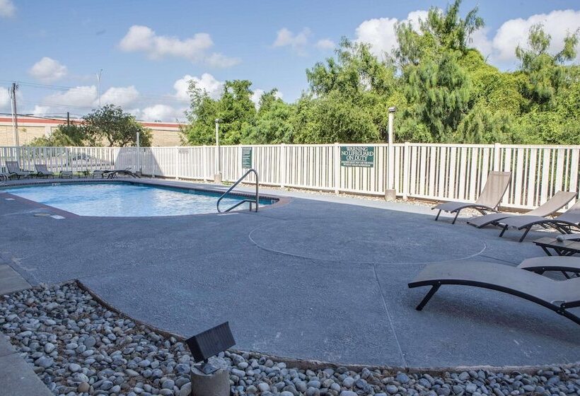 호텔 Country Inn & Suites By Radisson, Harlingen, Tx