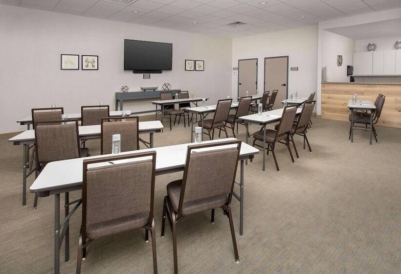 هتل Country Inn & Suites By Radisson, Houston Intercontinental Airport East, Tx