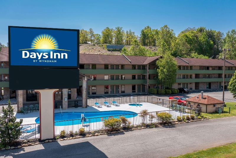 هتل Days Inn By Wyndham Pigeon Forge South