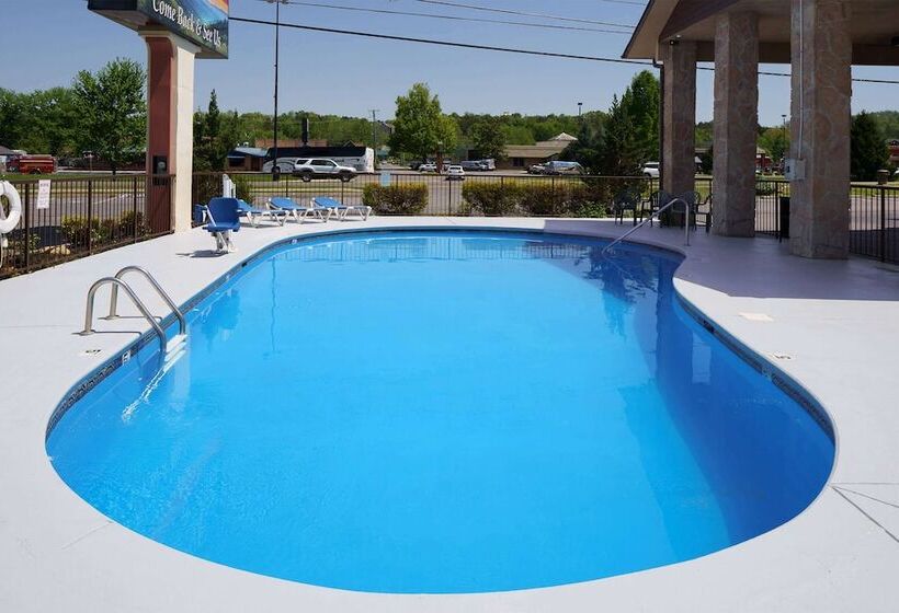 هتل Days Inn By Wyndham Pigeon Forge South
