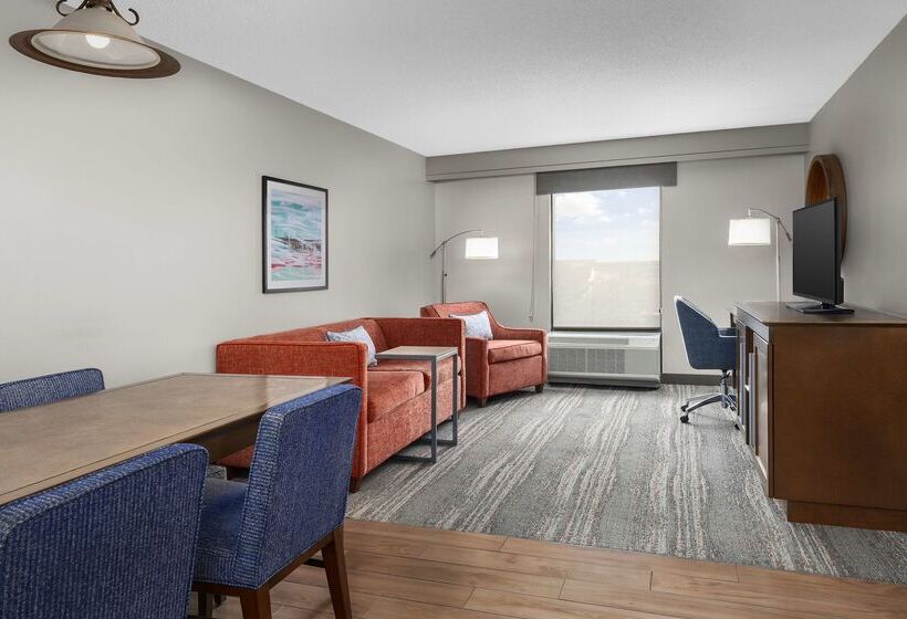 هتل Hampton Inn & Suites Lake Mary At Colonial Townpark