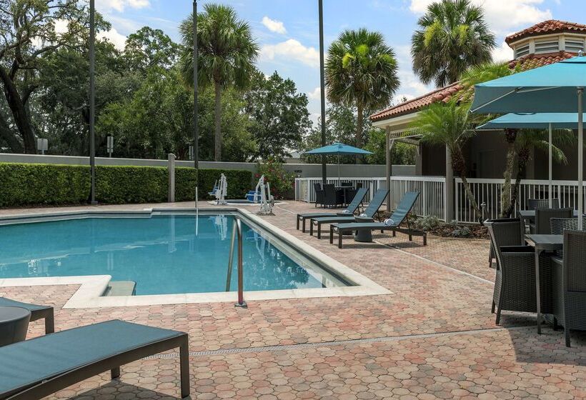 هتل Hampton Inn & Suites Lake Mary At Colonial Townpark