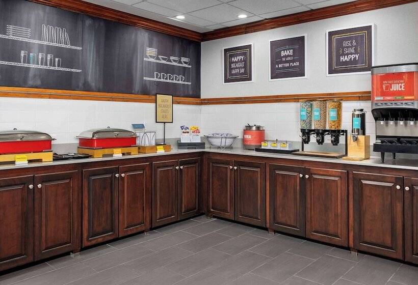 هتل Hampton Inn & Suites Lake Mary At Colonial Townpark