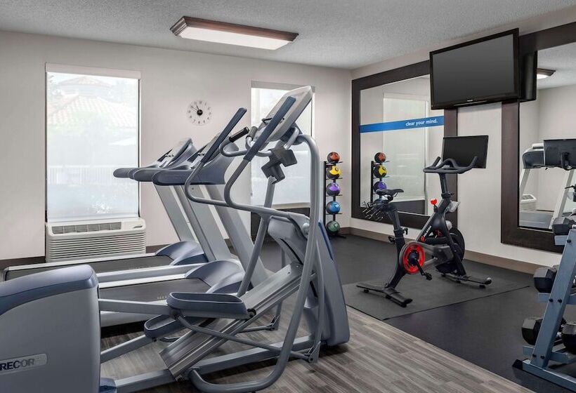 هتل Hampton Inn & Suites Lake Mary At Colonial Townpark