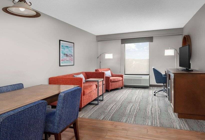 هتل Hampton Inn & Suites Lake Mary At Colonial Townpark