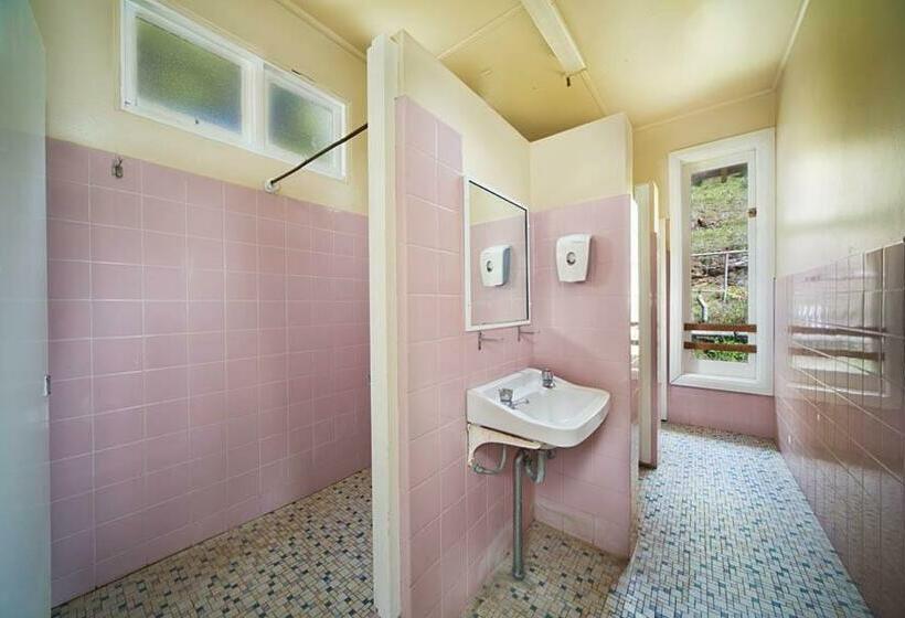 Отель Jenolan Caves House