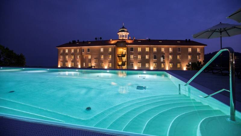 هتل Kurhaus Cademario  & Spa