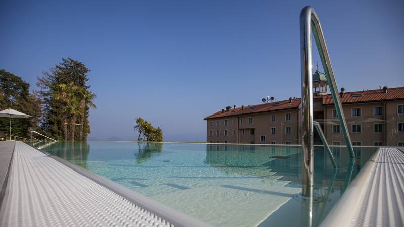 هتل Kurhaus Cademario