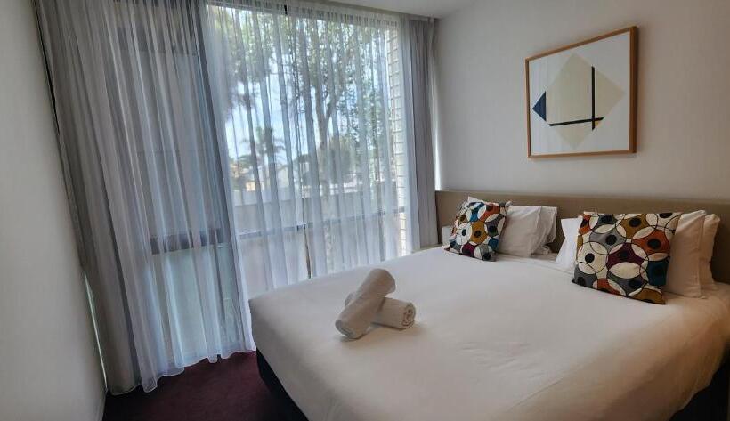 هتل Phillip Island Apartments