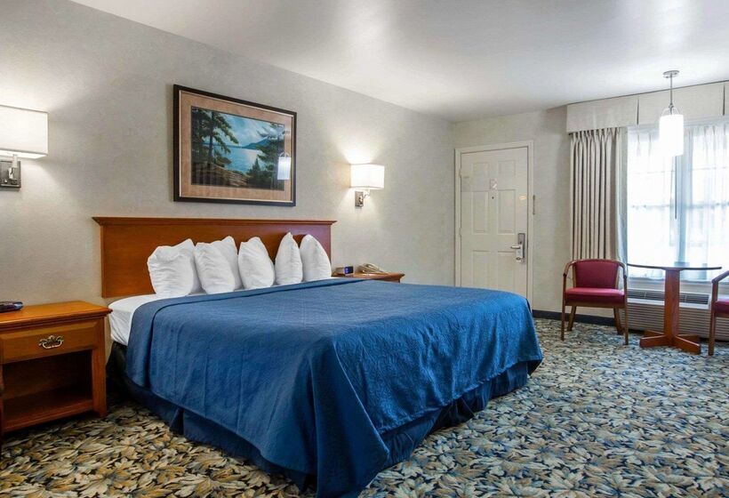 Отель Quality Inn Lake George