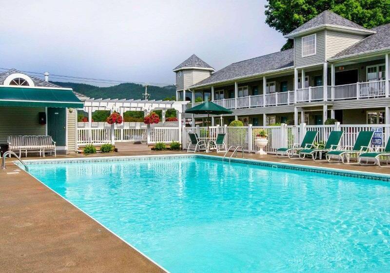 هتل Quality Inn Lake George
