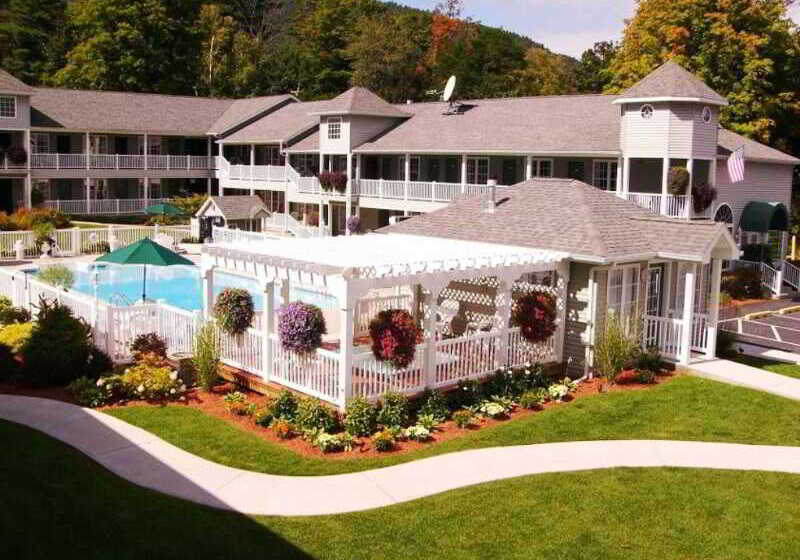 هتل Quality Inn Lake George