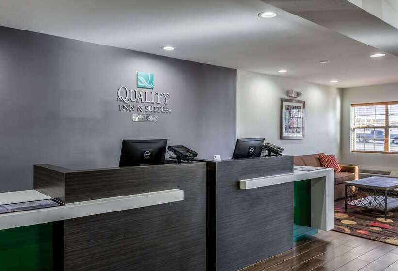 هتل Quality Inn & Suites