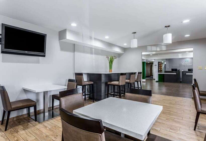 هتل Quality Inn & Suites El Paso I 10