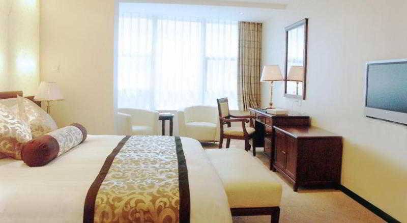 هتل Ramada Shanghai Zhabei