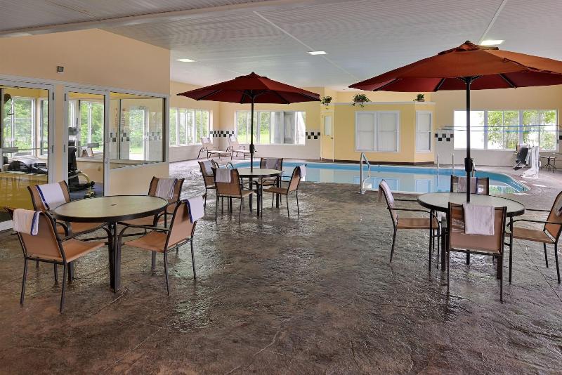 Отель Red Roof Inn Sandusky Milan