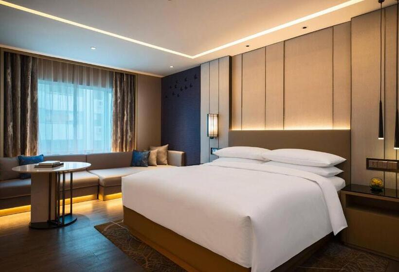 هتل Renaissance Shenzhen Luohu