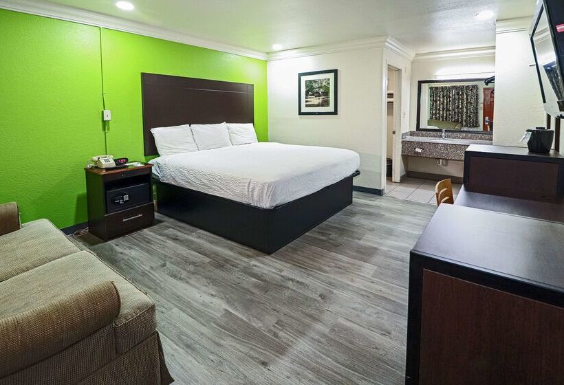 Отель Rodeway Inn San Antonio Lackland Afb  Seaworld